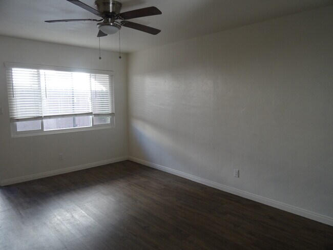 Building Photo - 4170 34th St