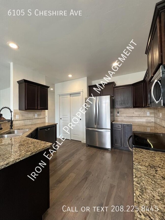 Foto del edificio - 6105 S Cheshire Ave