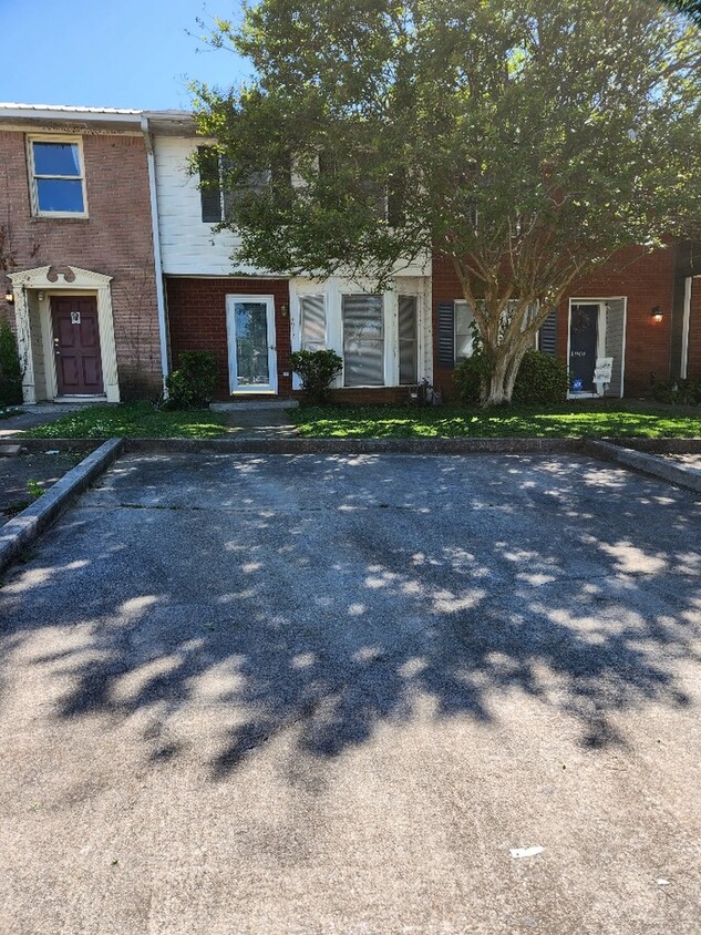 Primary Photo - Grayson Valley- 2-Story Townhome