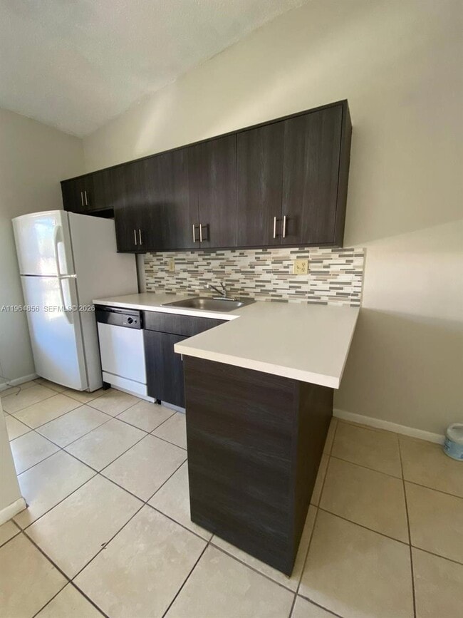 Foto del edificio - 7440 SW 153rd Ct