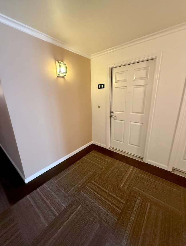 Building Photo - Parc Crossing 1 Bed 1 Bath Unit in Mountai...