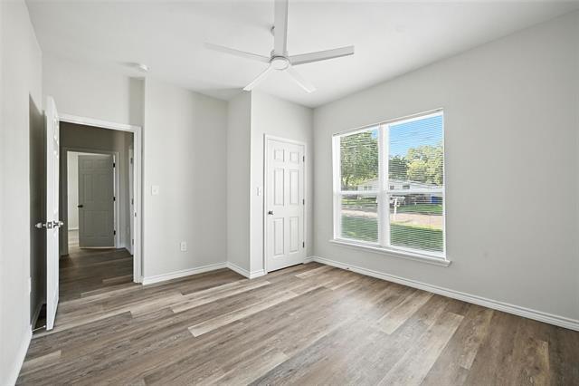 Building Photo - 412 3rd St