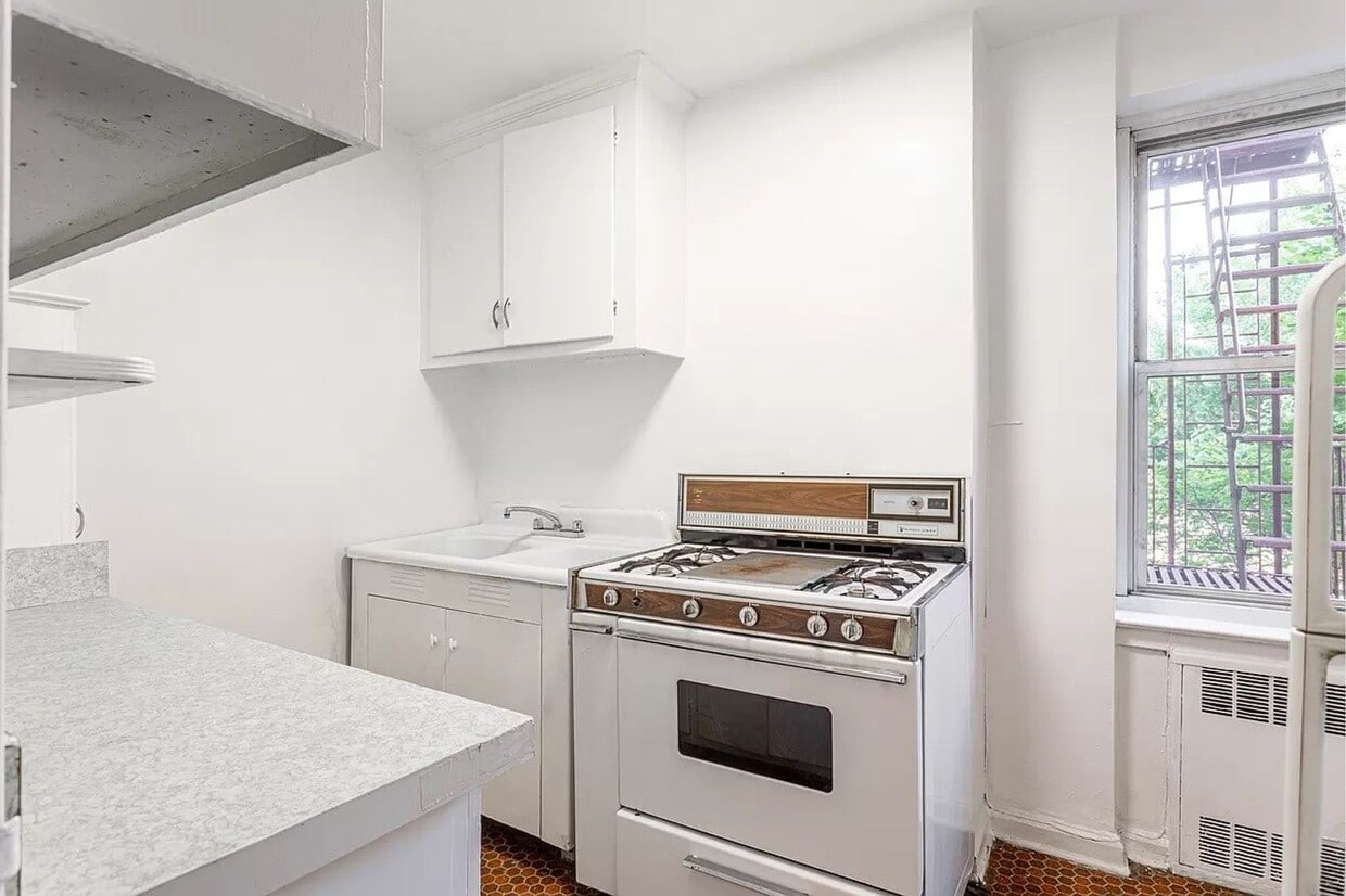 Primary Photo - Beautifully renovated 1Bed 1Bath