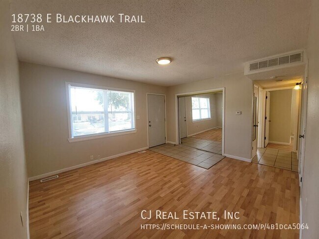 Foto del edificio - 18738 E Blackhawk Trail