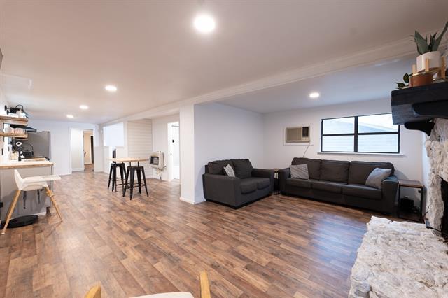 Foto del edificio - 314 N Hamilton St