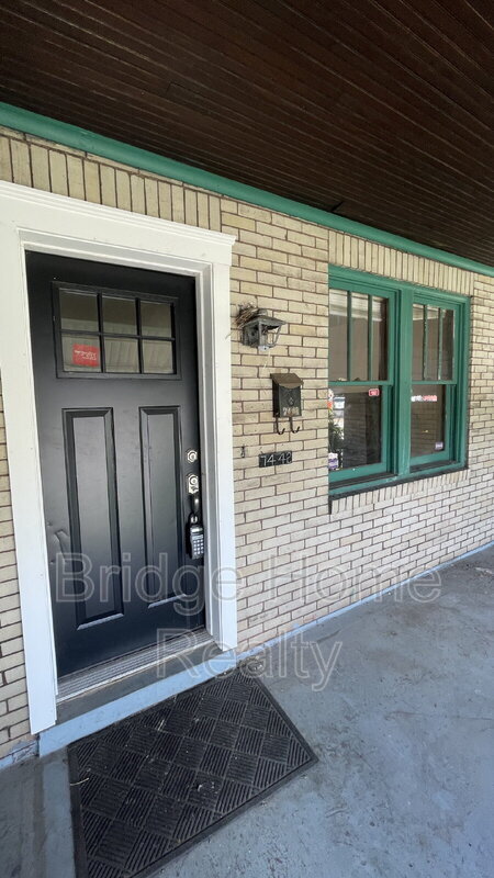 Building Photo - 7442 Irvine St