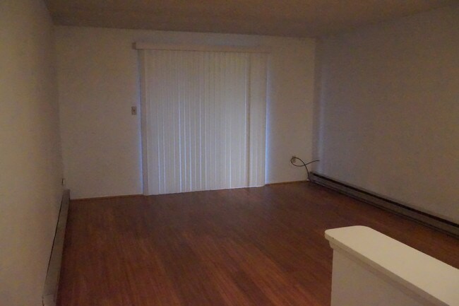 Foto del edificio - 310 B St