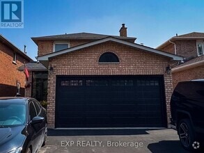 Building Photo - 117 Cinrickbar Dr
