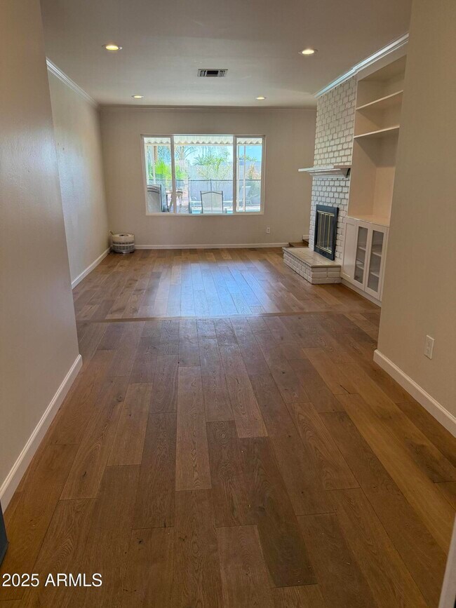 Foto del edificio - 5401 E Beck Ln