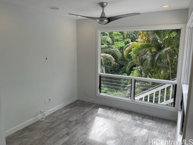 Building Photo - 42-135-135 Old Kalanianaole Rd