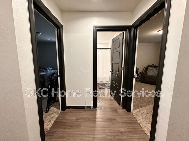 Foto del edificio - 4416 Colt Dr