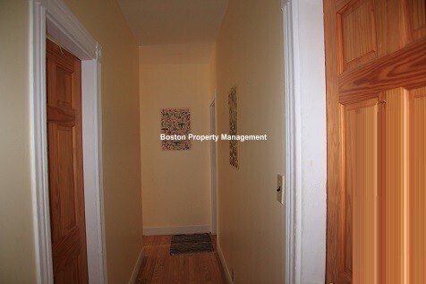Building Photo - 74 Hano St