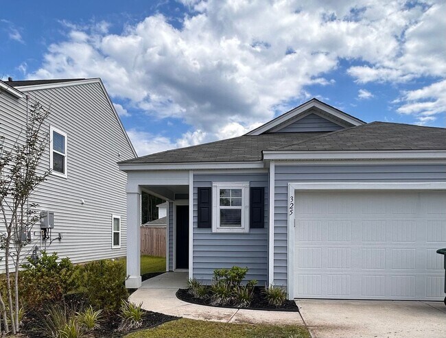 Foto del edificio - *Move in Special*  Spacious 3BR/2BA home in the Carnes area!