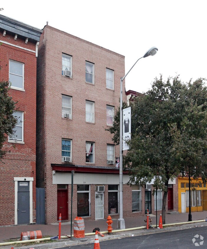 Building Photo - 229 S Broadway