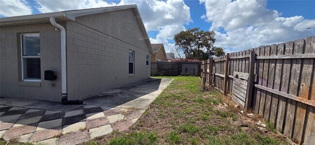 Foto del edificio - 282 Briar Bay Cir