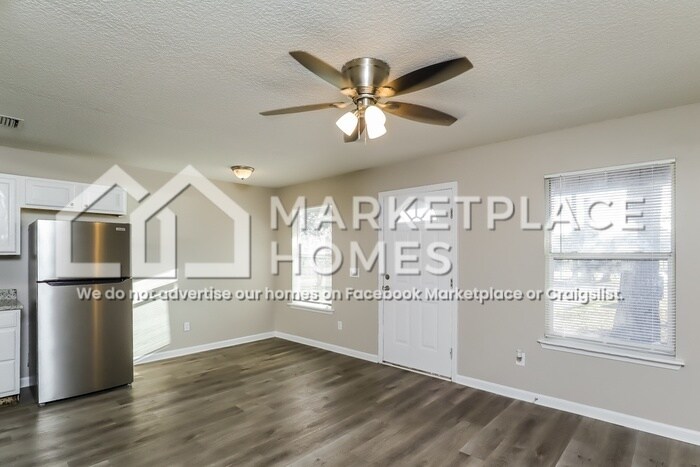 Foto principal - 1127 S 11th St