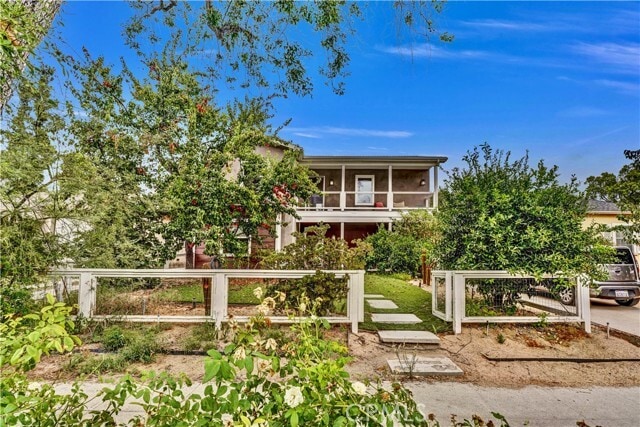 Building Photo - 2909 W Clark Ave