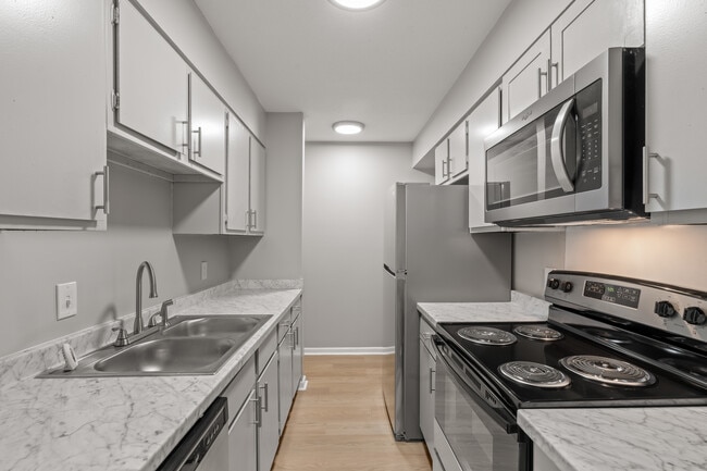 Building Photo - Brookland Trace