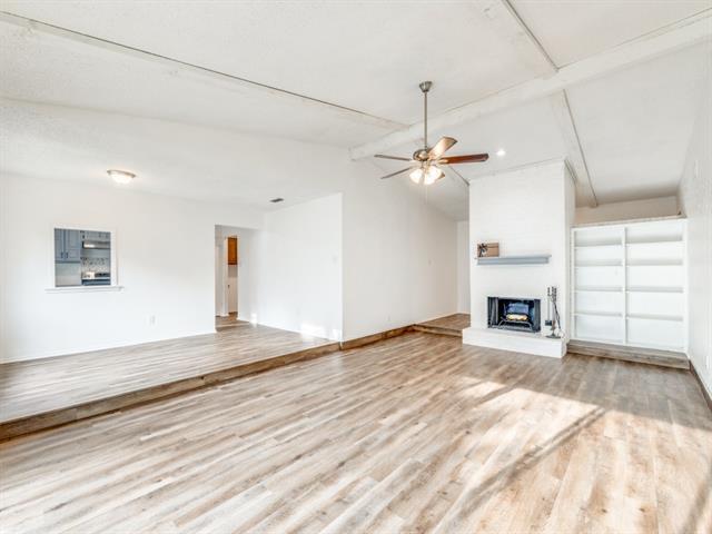 Foto del edificio - 3914 Willowood Ln