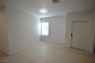 Building Photo - 3306 Bassie Ct