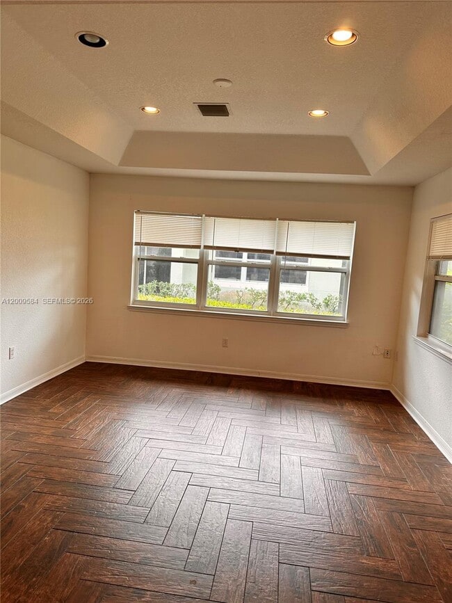 Foto del edificio - 1804 Blue Heron Ln