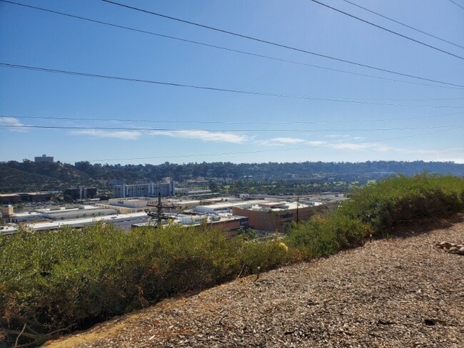 Foto del edificio - 7047 Camino Degrazia