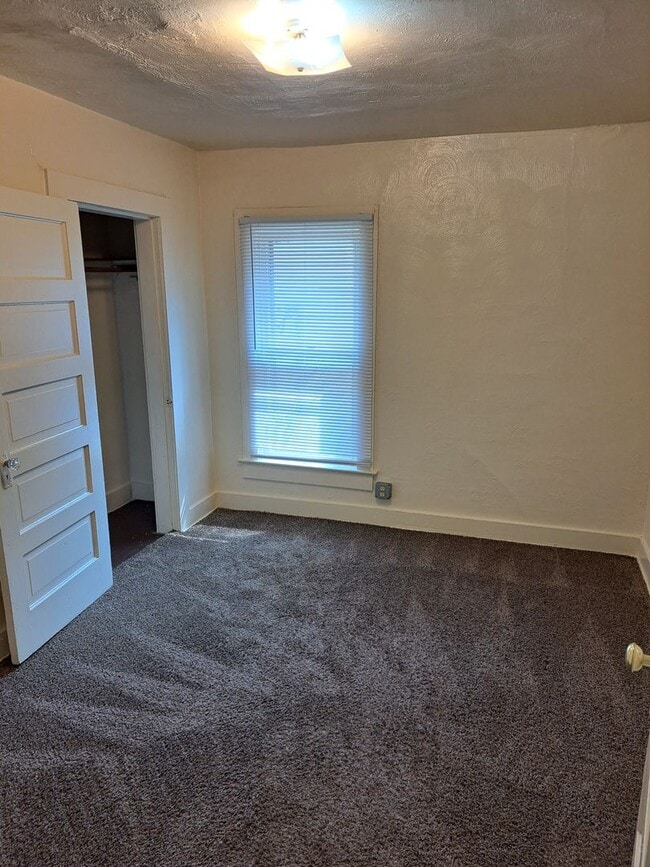 Foto del edificio - 2 BR Apartment near Franke Park
