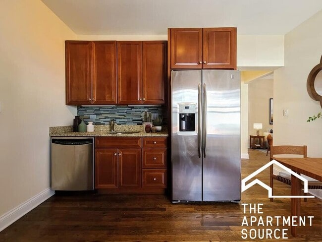 Photo - 750 W Addison St Apartment