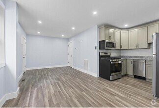 Building Photo - 392 Palisade Ave