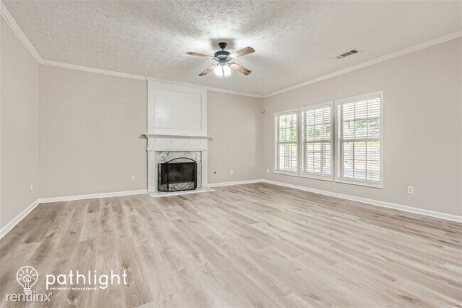 Foto del edificio - 4 br, 2 bath House - 1560 Highland Farm Dr...