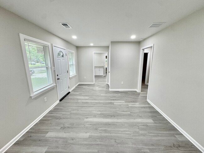 Foto del edificio - 4062 Alpine Ave