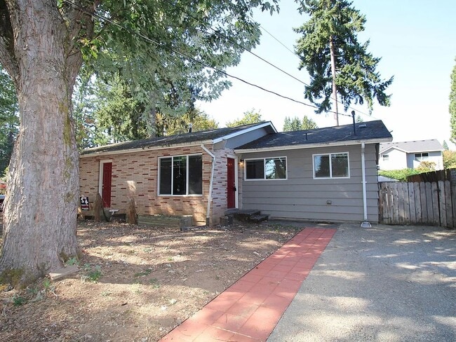 Building Photo - 9585 SE 41st Ave