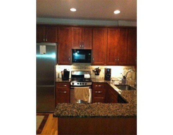 Foto del edificio - 188 W 7th St