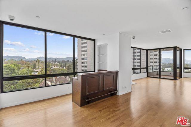Foto del edificio - 10350 Wilshire Blvd
