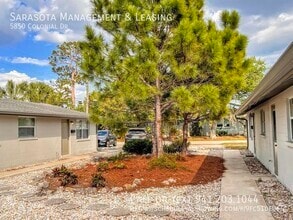 Building Photo - 5850 Colonial Dr