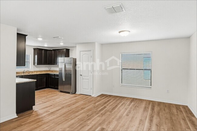 Foto del edificio - 1122 Brenton Leaf Dr