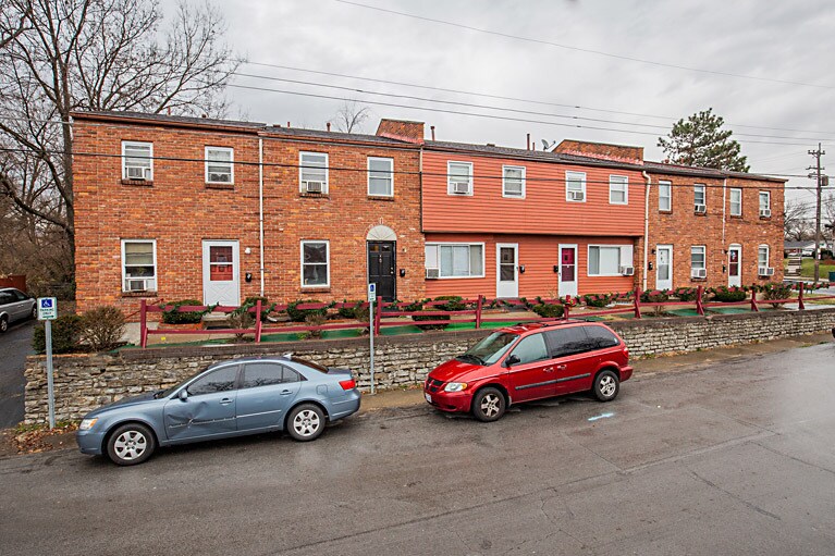 5701 Montgomery Rd Unit 2, Cincinnati, OH 45212 Apartment for Rent in