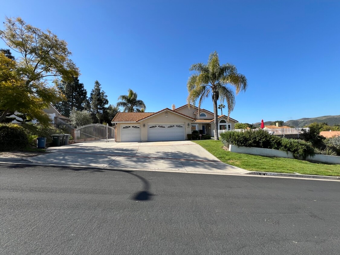 30451 Colina Verde St, Temecula, CA 92592 House Rental in Temecula