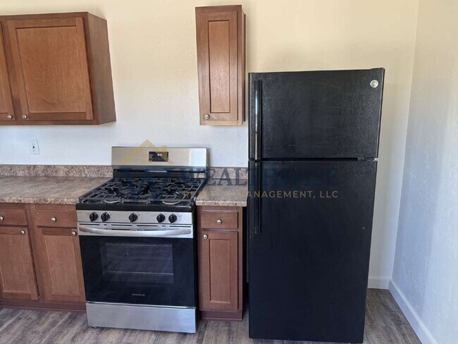 Foto del edificio - Freshly Remodeled 2 Bedroom 1 Bath Home for Rent 19 W Michigan Dr Unit A,Tucson, AZ 85714 $950 / ...