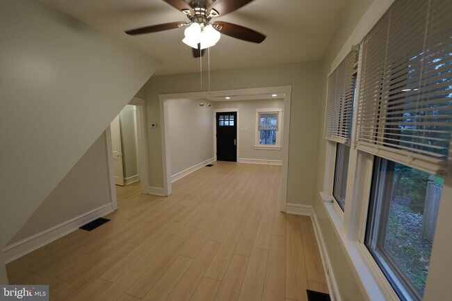 Foto del edificio - 424 Oak St