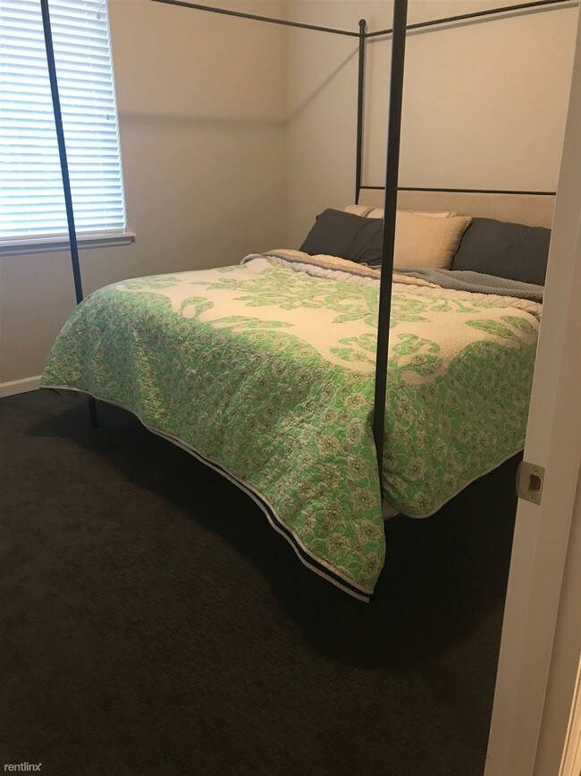 Foto del edificio - 4 br, 3 bath House - 18504 139th Street East