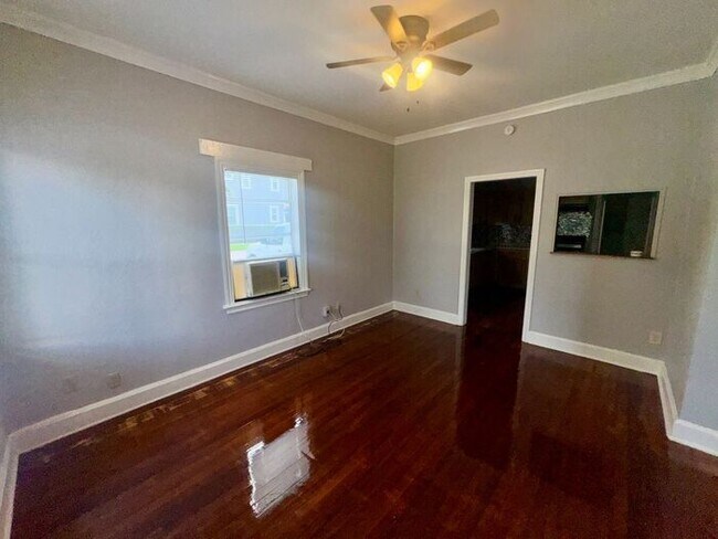 Foto del edificio - 2330 S Ferncreek Ave