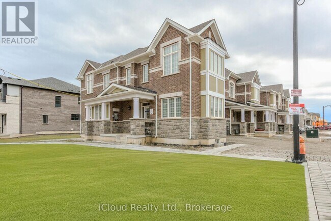 Photo du bâtiment - 1217 Ferguson Dr