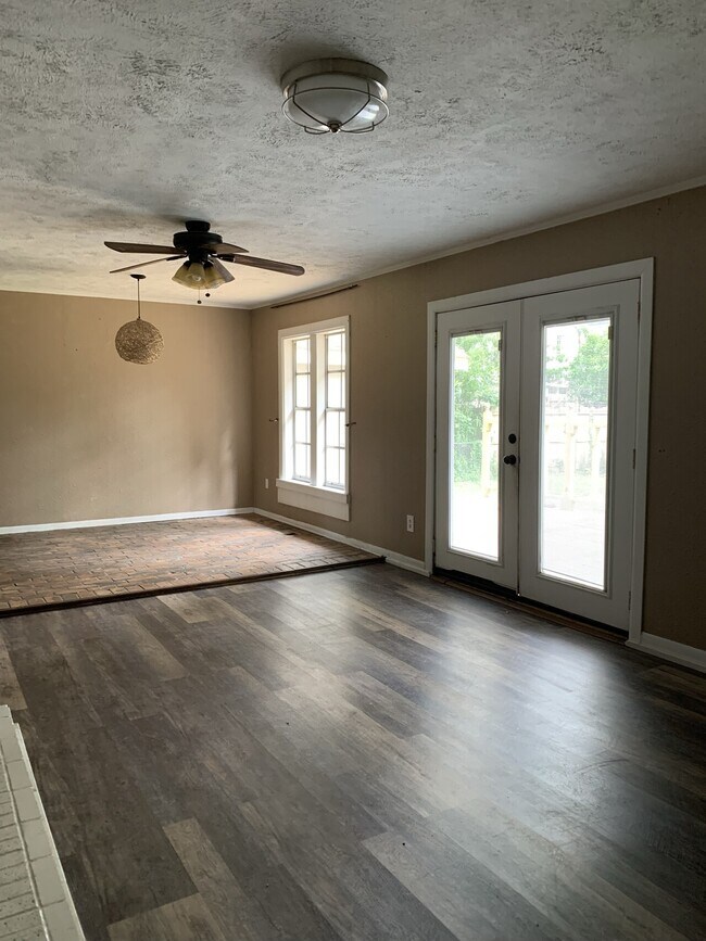 Foto del edificio - Old House