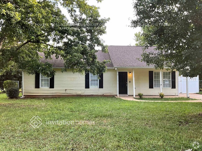 Building Photo - 785 Peeksville Rd