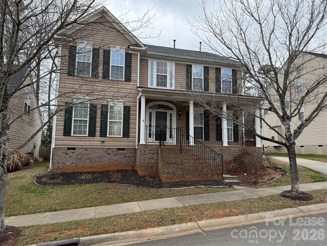 Foto del edificio - 15622 Troubadour Ln