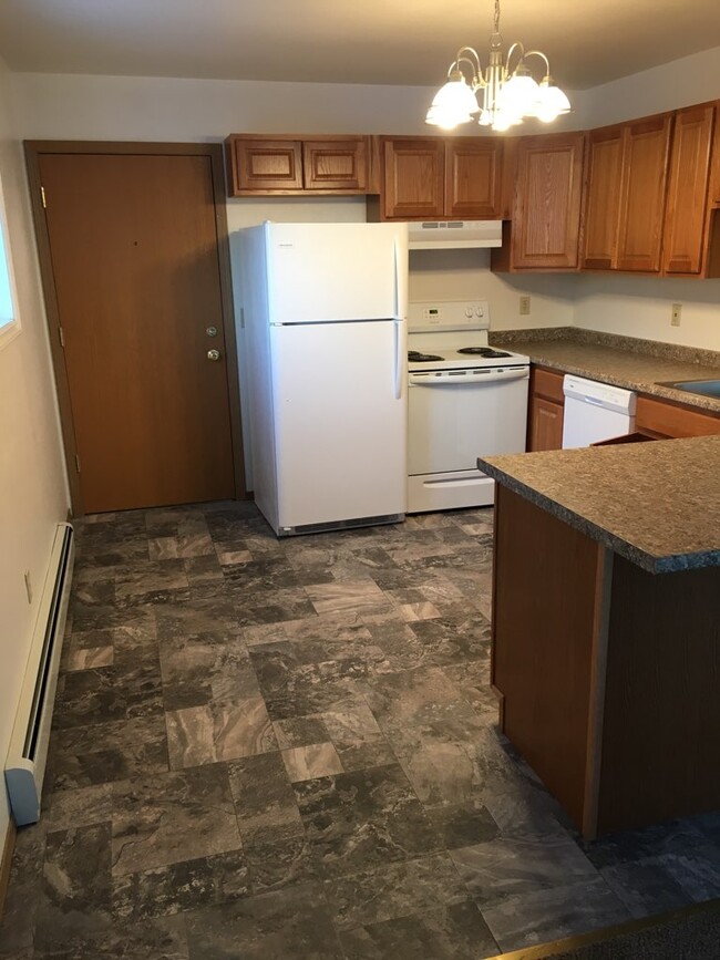 Kitchen - 4844 Da Niece St