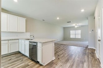Building Photo - 2012 Jeanine Dr