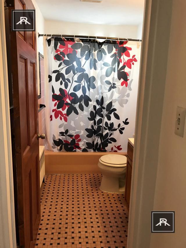 Foto del edificio - 3 bedroom in Brighton MA 02135