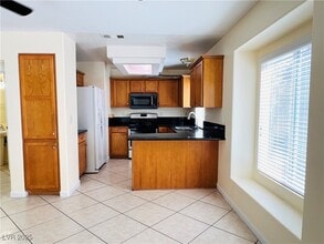 Building Photo - 7643 Starshell Point Ct